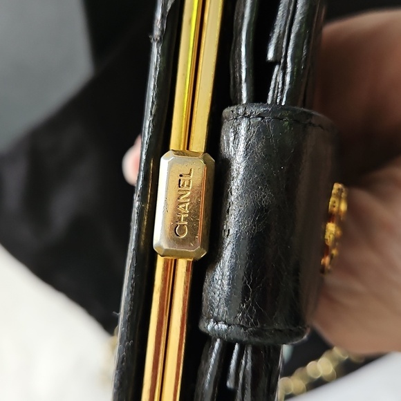 Authentic CHANEL Black Quilted crossbody with Gold Accents - Picture 3 of 16